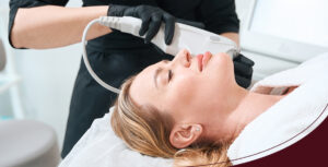 Tratamiento láser facial y Recupera la frescura y juventud de tu piel